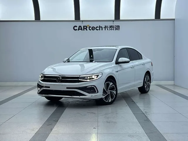 Volkswagen Bora, 2022 — фото автомобиля из Китая