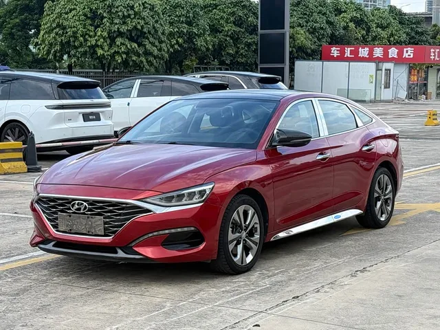 Hyundai Lafesta, 2019 — фото автомобиля из Китая
