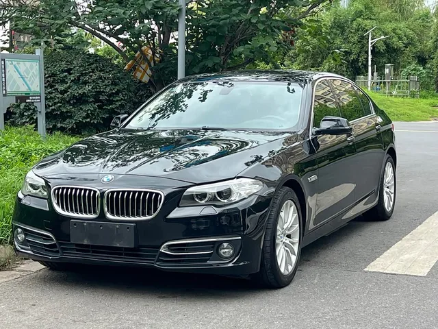 BMW 5 Series, 2013 — фото автомобиля из Китая