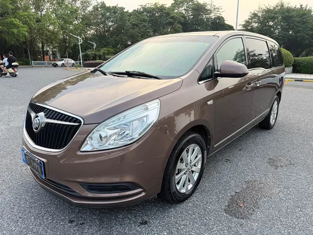 Buick GL8, 2019 — фото автомобиля из Китая