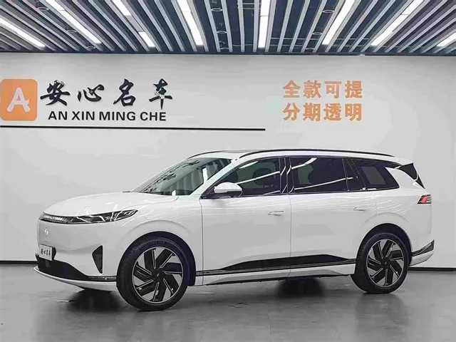 Dongfeng ePai 008, 2024 — фото автомобиля из Китая