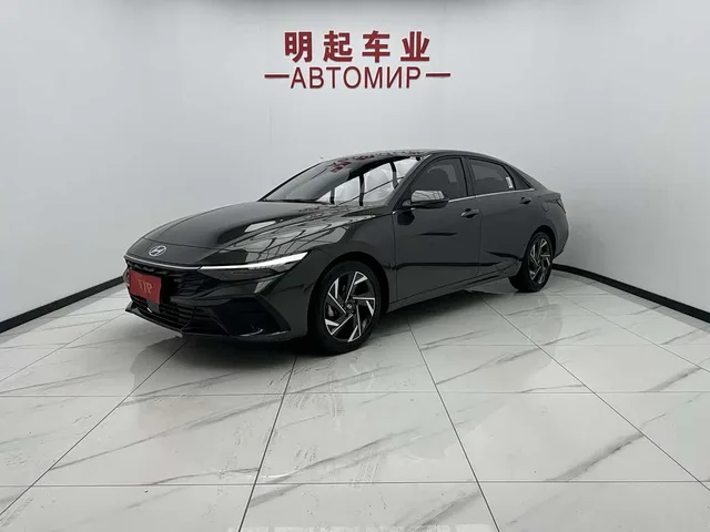 Hyundai Elantra, 2023 — фото автомобиля из Китая