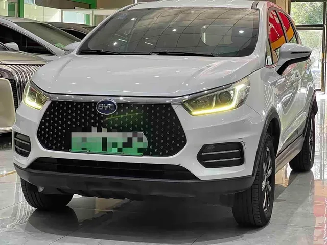 BYD S2, 2020 — фото автомобиля из Китая