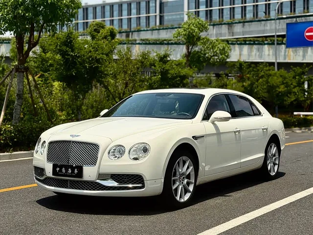 Bentley Flying Spur, 2020 — фото автомобиля из Китая