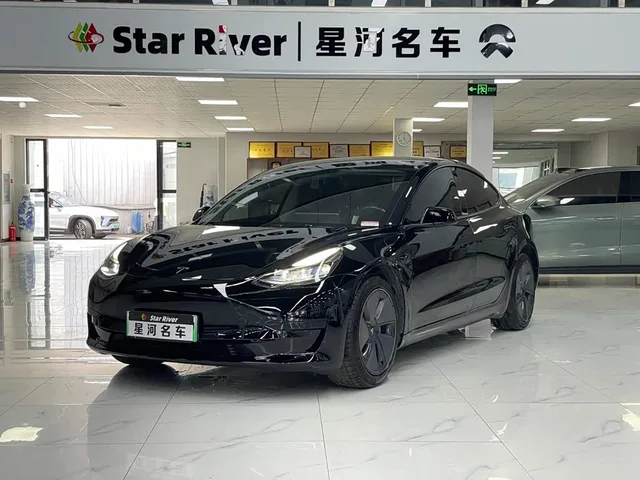 Tesla Model 3, 2021 — фото автомобиля из Китая