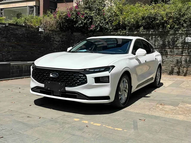 Ford Mondeo, 2023 — фото автомобиля из Китая