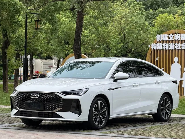 Chery Arrizo 8 PRO, 2025 — фото автомобиля из Китая