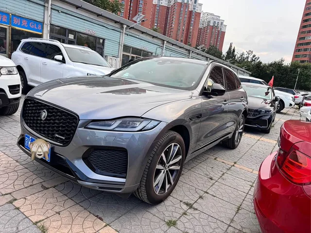 Jaguar F-PACE, 2024 — фото автомобиля из Китая