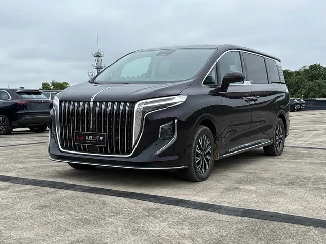 Hongqi HQ9 PHEV, 2024 — фото автомобиля из Китая