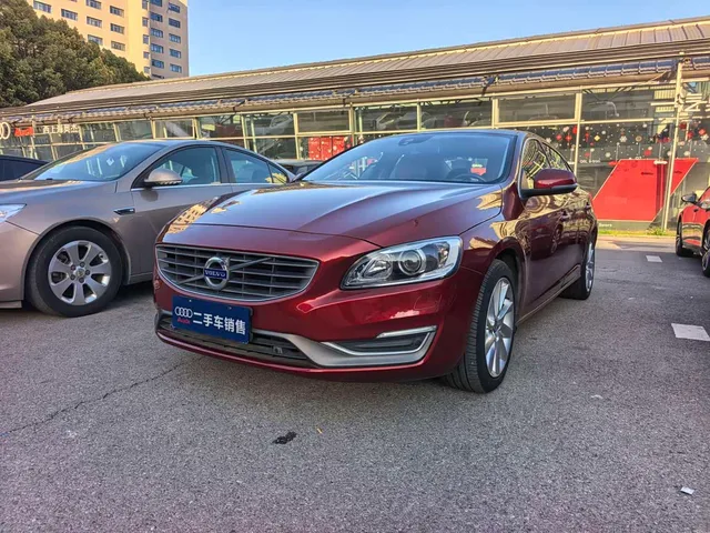 Volvo S60, 2016 — фото автомобиля из Китая