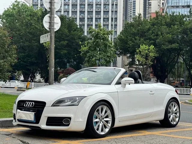 Audi TT, 2013 — фото автомобиля из Китая