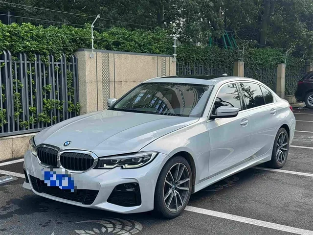 BMW 3 Series, 2021 — фото автомобиля из Китая