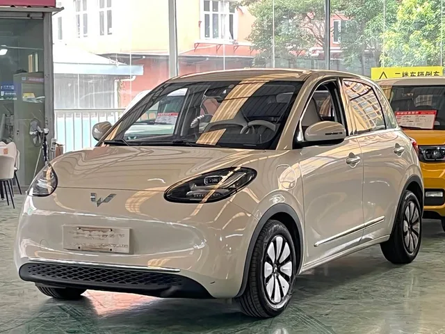 Wuling Bingo, 2023 — фото автомобиля из Китая