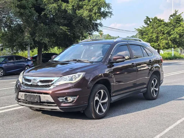 BYD S7, 2016 — фото автомобиля из Китая