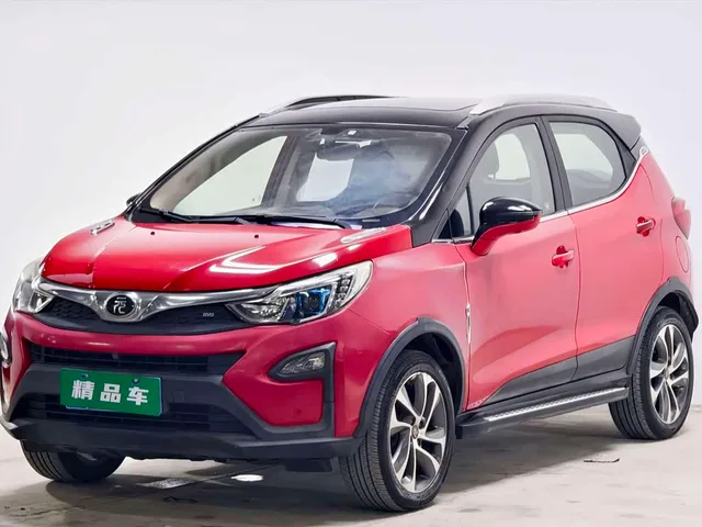 BYD Yuan, 2016 — фото автомобиля из Китая