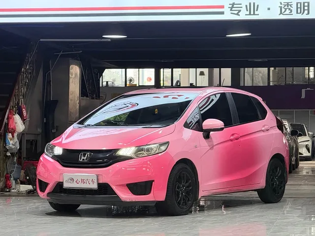 Honda Fit, 2017 — фото автомобиля из Китая