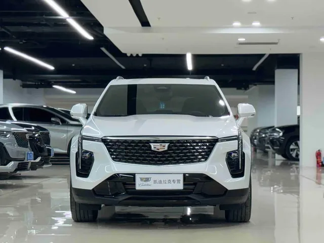 Cadillac XT4, 2024 — фото автомобиля из Китая