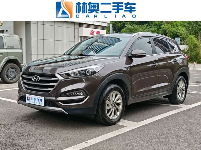 Hyundai Tucson, 2015 — фото автомобиля из Китая