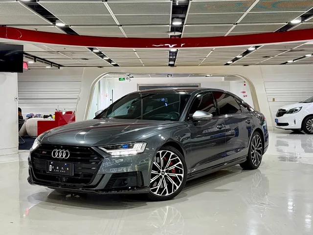 Audi S8, 2021 — фото автомобиля из Китая