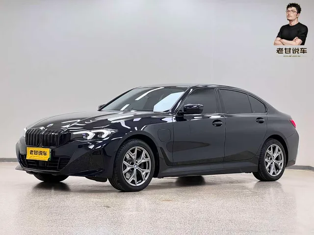 BMW i3, 2026 — фото автомобиля из Китая