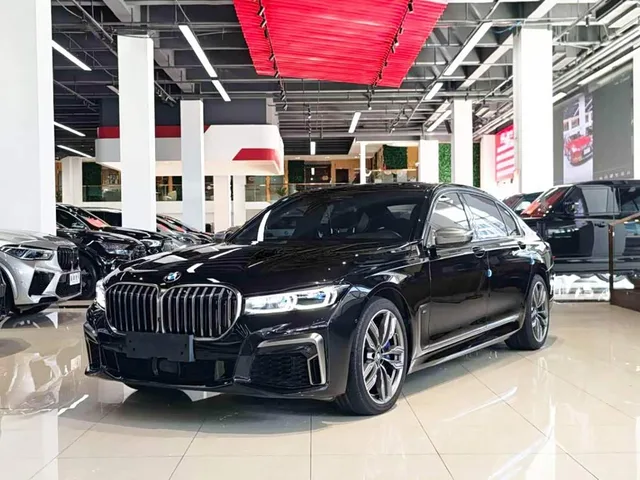BMW 7 Series, 2023 — фото автомобиля из Китая