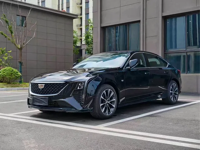 Cadillac CT5, 2025 — фото автомобиля из Китая