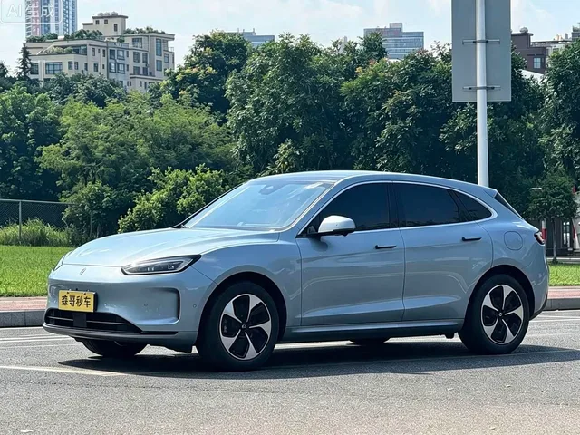 Aito M5, 2023 — фото автомобиля из Китая