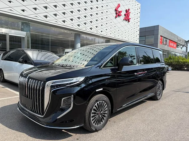 Hongqi HQ9 PHEV, 2026 — фото автомобиля из Китая