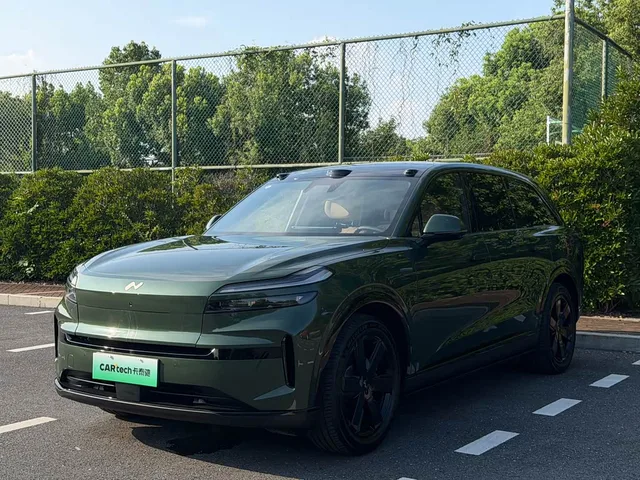 NIO L80, 2026 — фото автомобиля из Китая