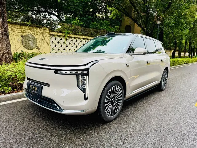 IM Motors LS9, 2025 — фото автомобиля из Китая