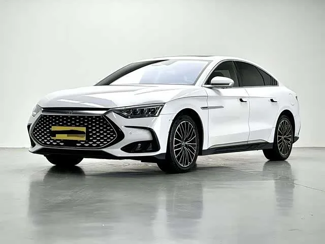 BYD Han, 2022 — фото автомобиля из Китая