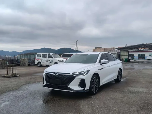 Chery Arrizo 8, 2023 — фото автомобиля из Китая