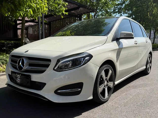 Mercedes-Benz B-Class, 2017 — фото автомобиля из Китая