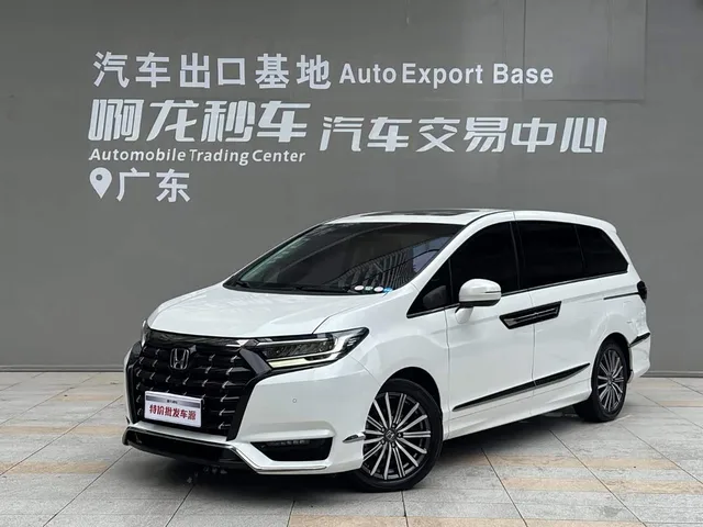 Honda Elysion, 2022 — фото автомобиля из Китая