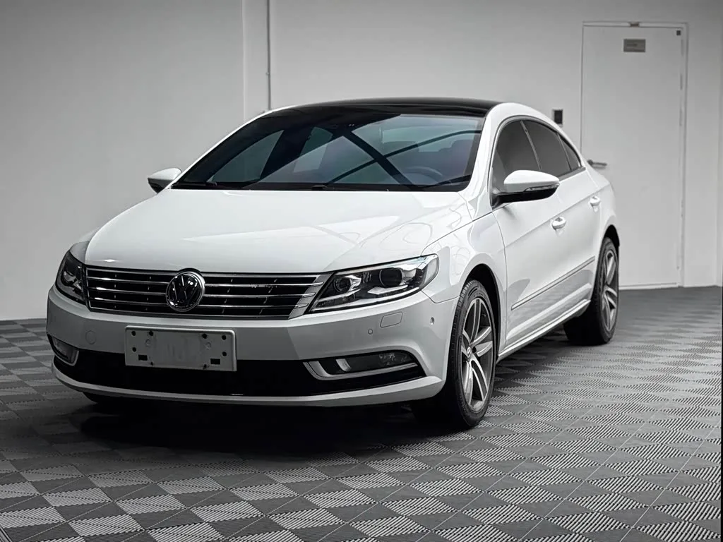 Volkswagen CC, 2013 — фото 1 из 1