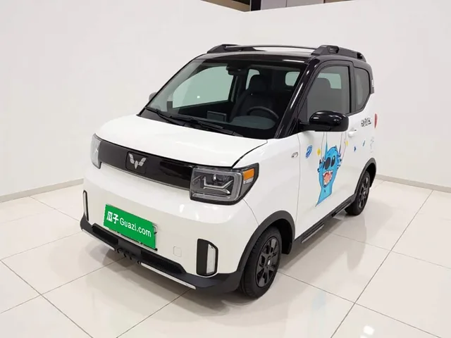 Wuling Hongguang MINI EV, 2022 — фото автомобиля из Китая