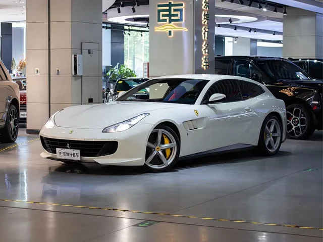 Ferrari GTC4Lusso, 2018 — фото автомобиля из Китая