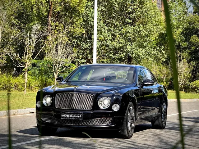 Bentley Mulsanne, 2014 — фото автомобиля из Китая