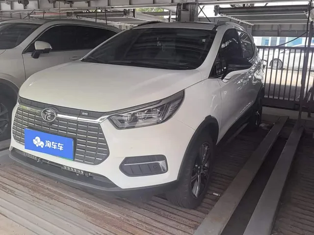 BYD Yuan, 2020 — фото автомобиля из Китая