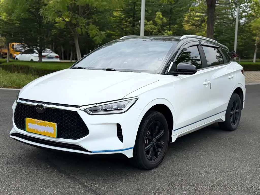 BYD e2, 2022 — фото 1 из 1
