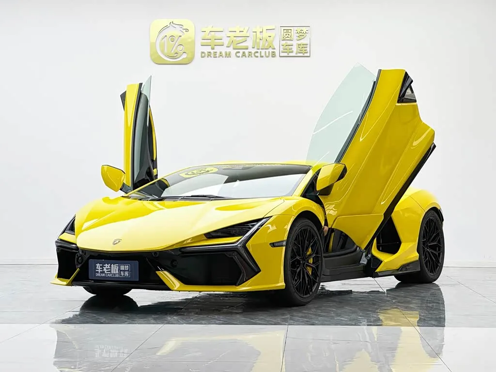 Lamborghini Revuelto, 2025 — фото 1 из 1