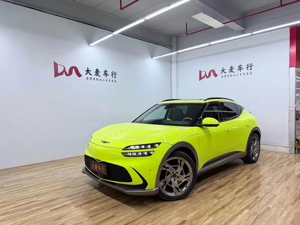 Genesis GV60, 2023 — фото 1 из 1