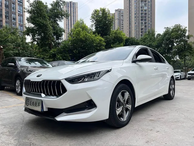 Kia K3, 2020 — фото автомобиля из Китая