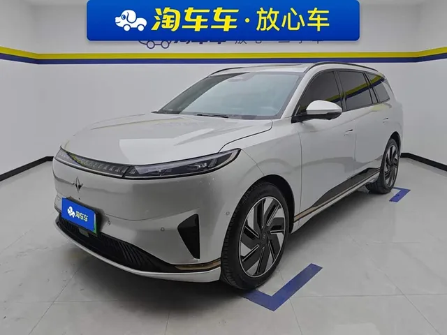 Dongfeng ePai 008, 2025 — фото автомобиля из Китая