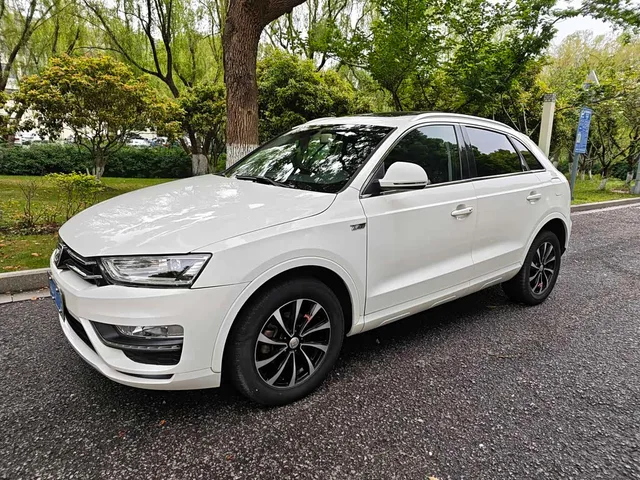 Zotye SR7, 2016 — фото автомобиля из Китая