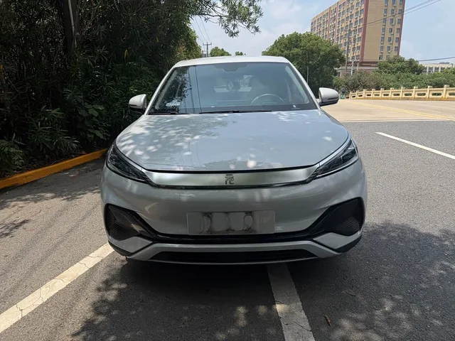BYD Yuan PLUS, 2023 — фото автомобиля из Китая