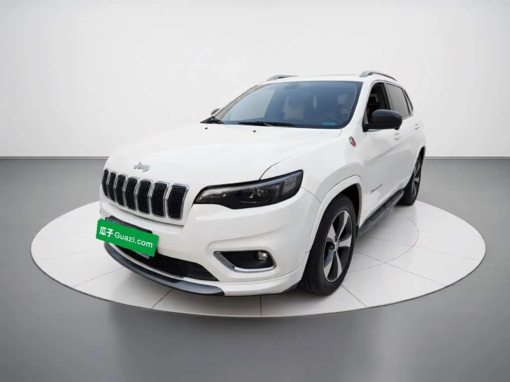 Jeep Cherokee, 2020 — фото 1 из 1