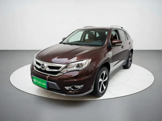BYD S7, 2015 — фото автомобиля из Китая