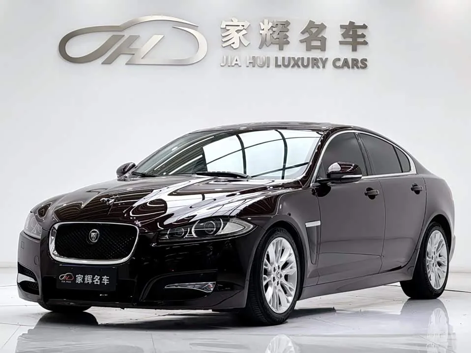 Jaguar XF, 2013 — фото 1 из 1
