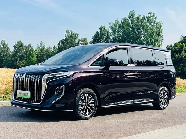 Hongqi HQ9 PHEV, 2024 — фото автомобиля из Китая